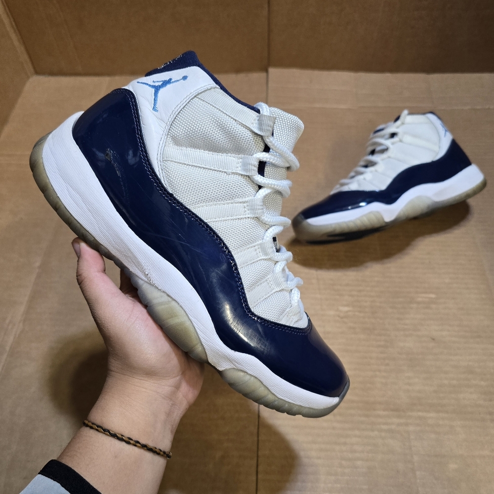 Size 8.5 - Jordan 11 Retro High Win Like '82